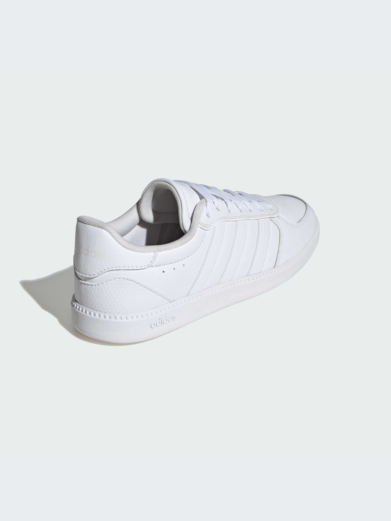 Кроссовки Adidas модель IH5418-KZ Кроссовки Adidas модель IH5418-KZ Фото